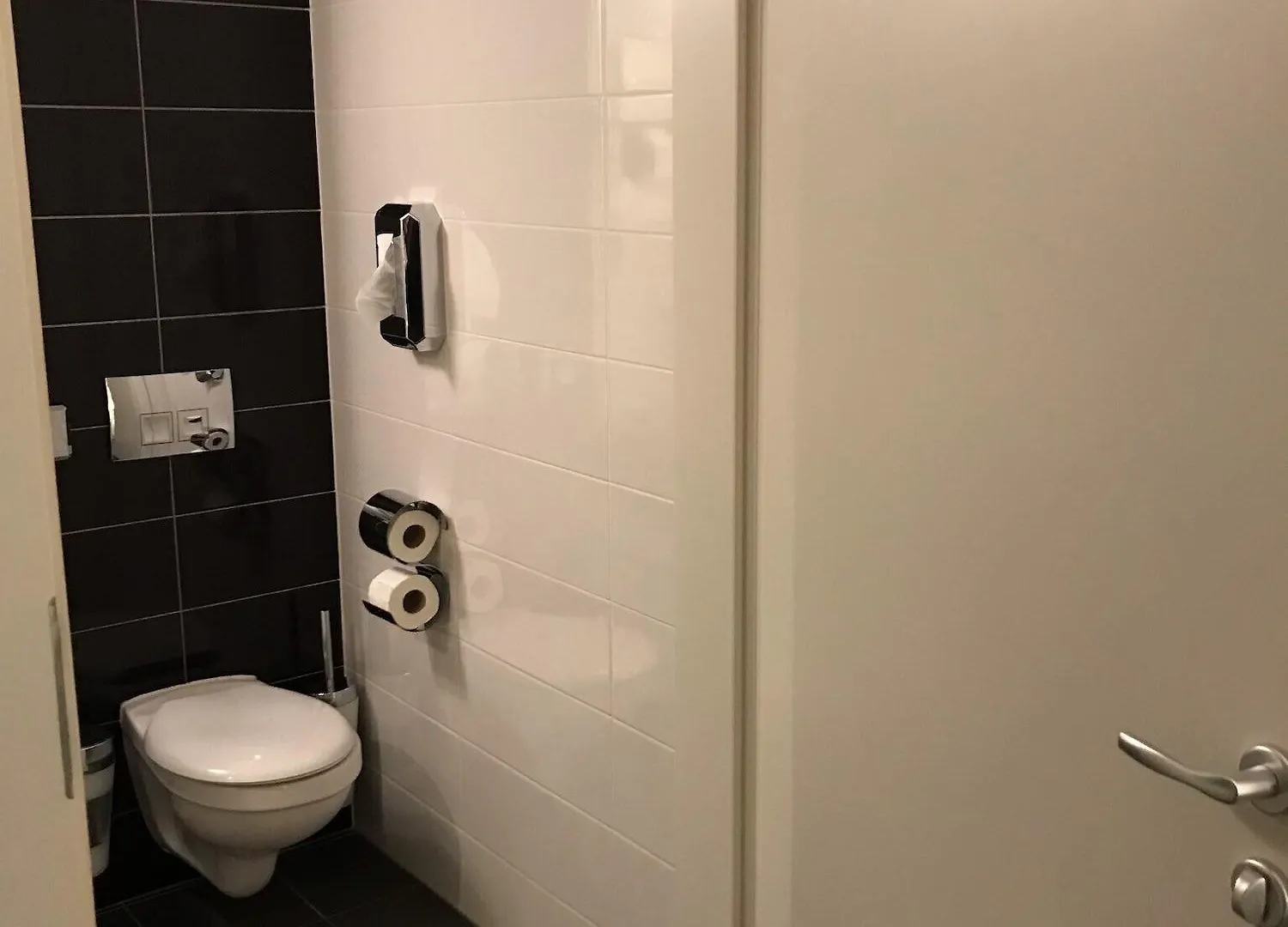 וינה Fortyplusone Hotel, New! Soft Opening אוסטריה