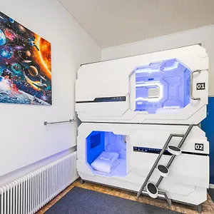 Albergue Space - Station # Hauptbahnhof