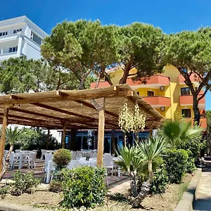 Enera Szálloda Golem (Tirana)