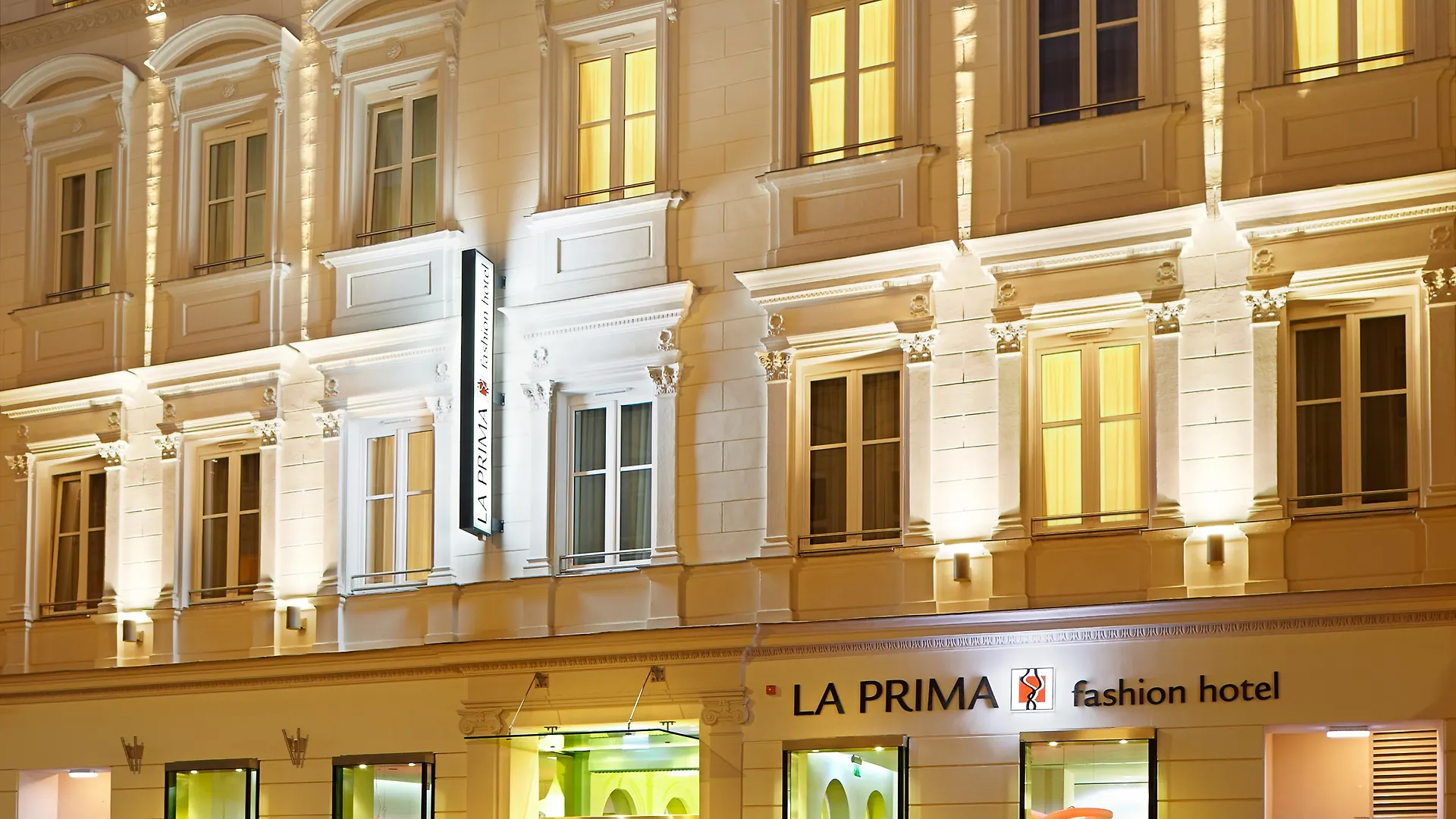 Fortyplusone Hotel, New! Soft Opening Bécs Szálloda