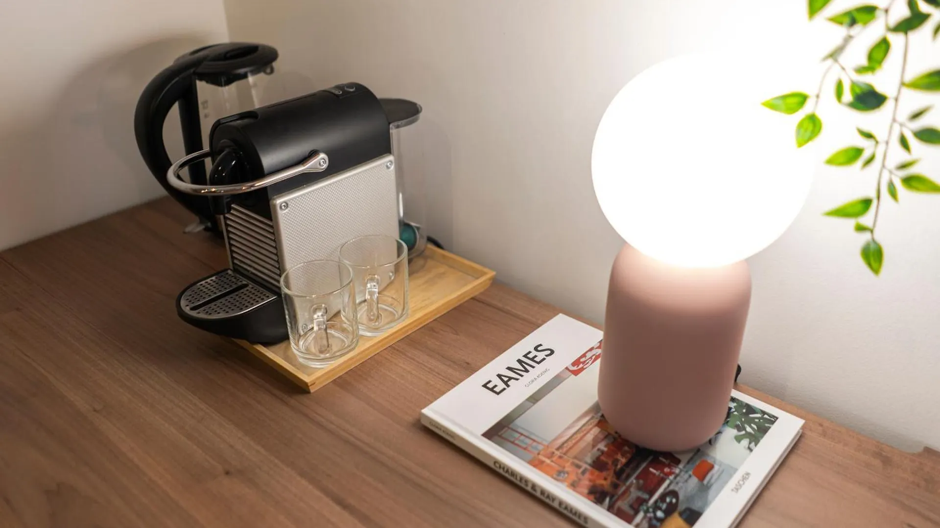 Fortyplusone Hotel, New! Soft Opening Bécs 4*,