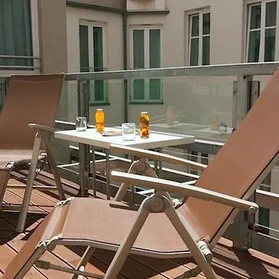 Fortyplusone Hotel, New! Soft Opening Viena 4*,