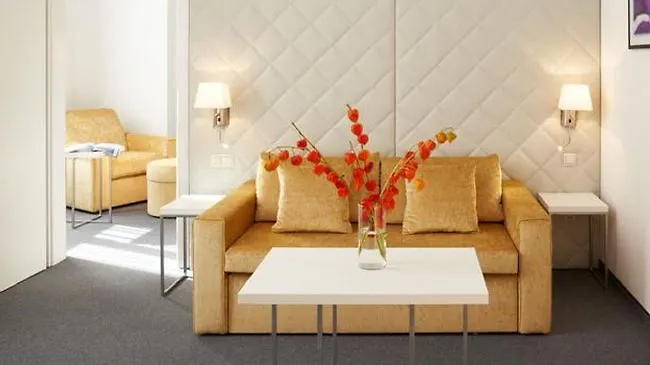 Fortyplusone Hotel, New! Soft Opening Viena