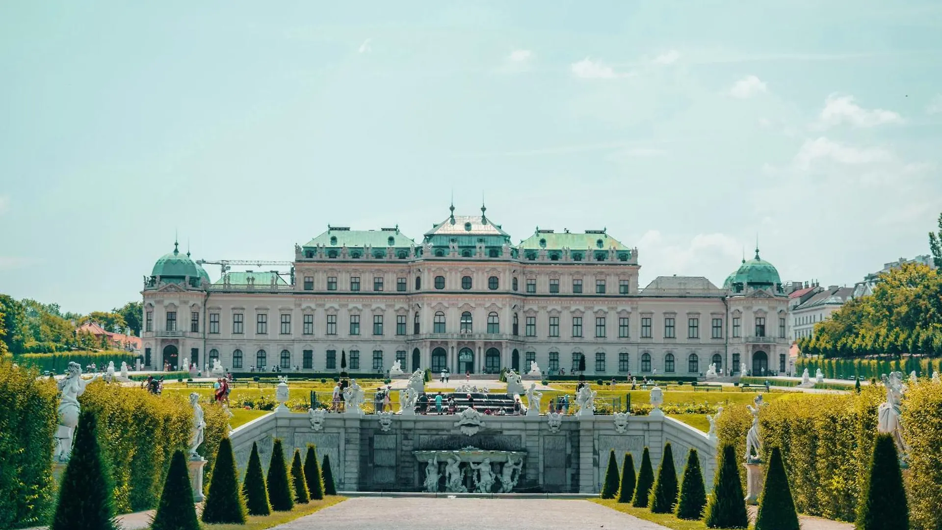 Fortyplusone Hotel, New! Soft Opening Wien Österrike
